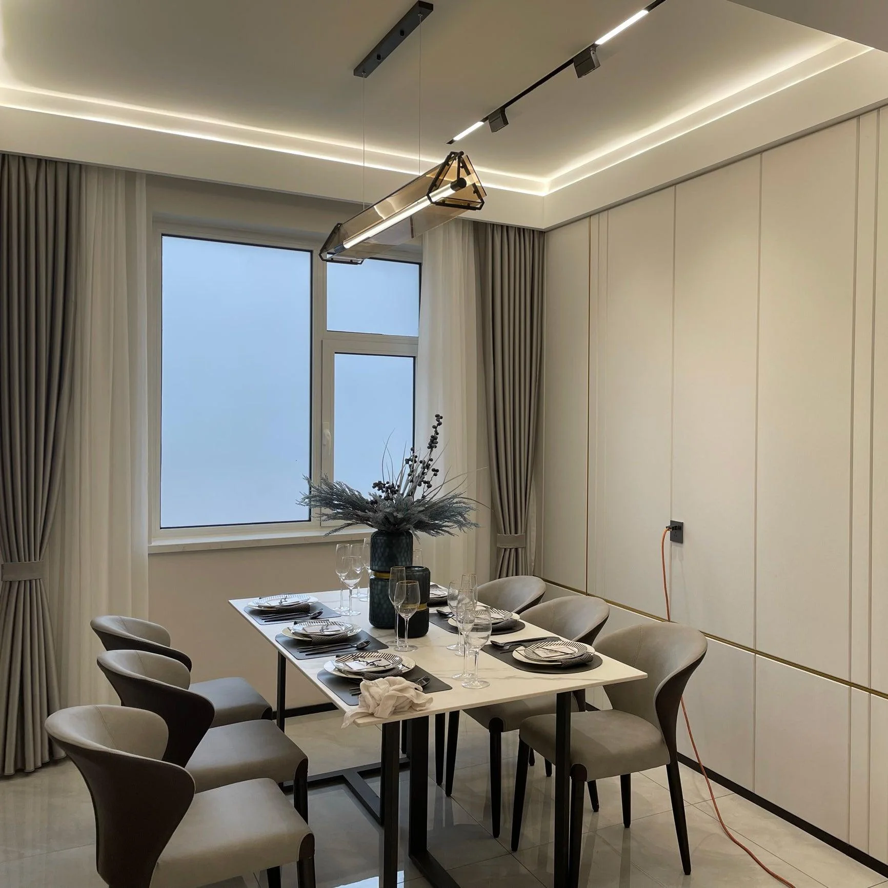 Valise Pendant Light - Image 4