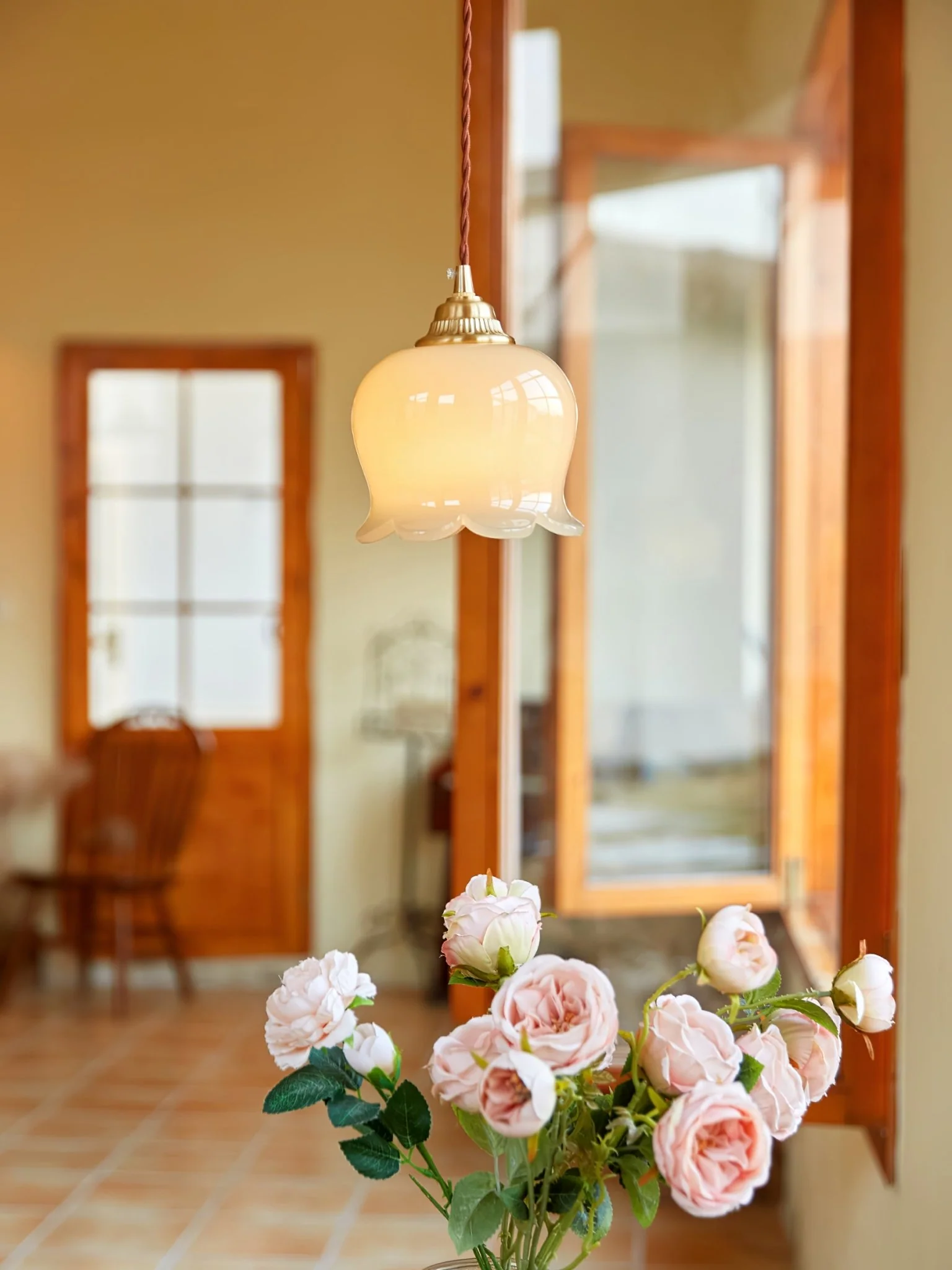 Valley Flower Pendant Lamp - Image 34