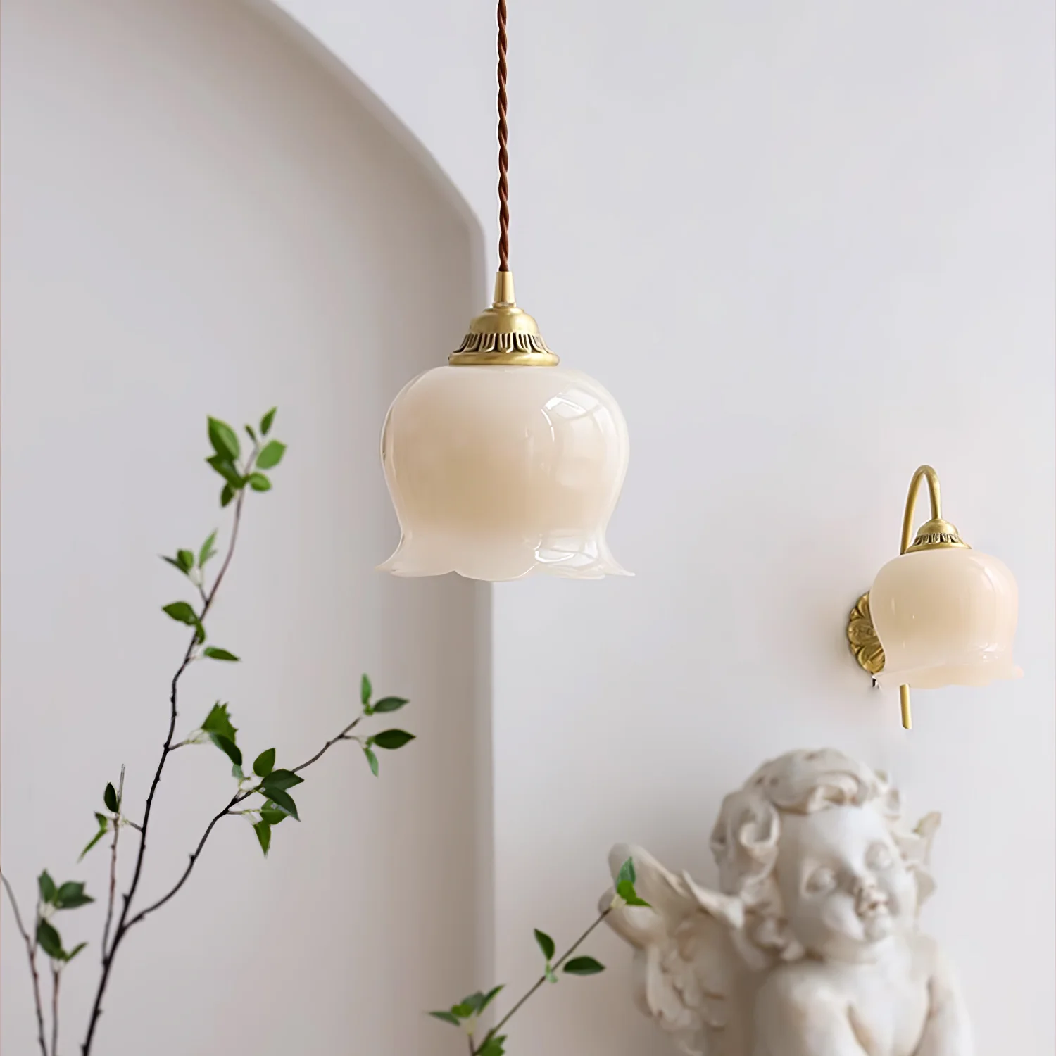Valley Flower Pendant Lamp - Image 37