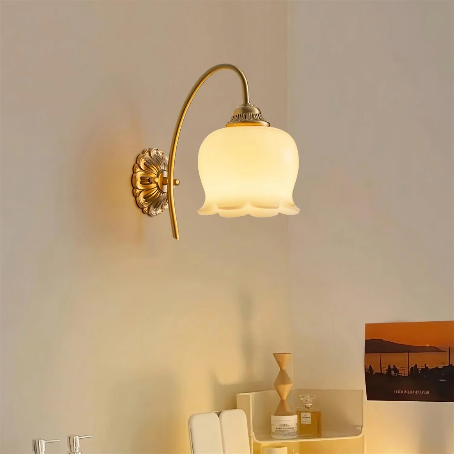 Valley Flower Wall Lamp - Image 3