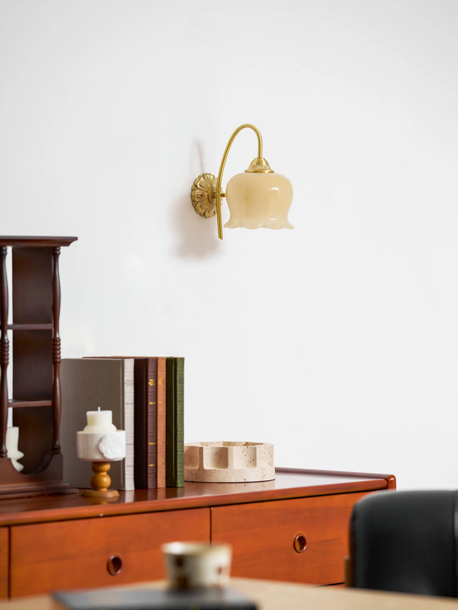 Valley Flower Wall Lamp - Image 31