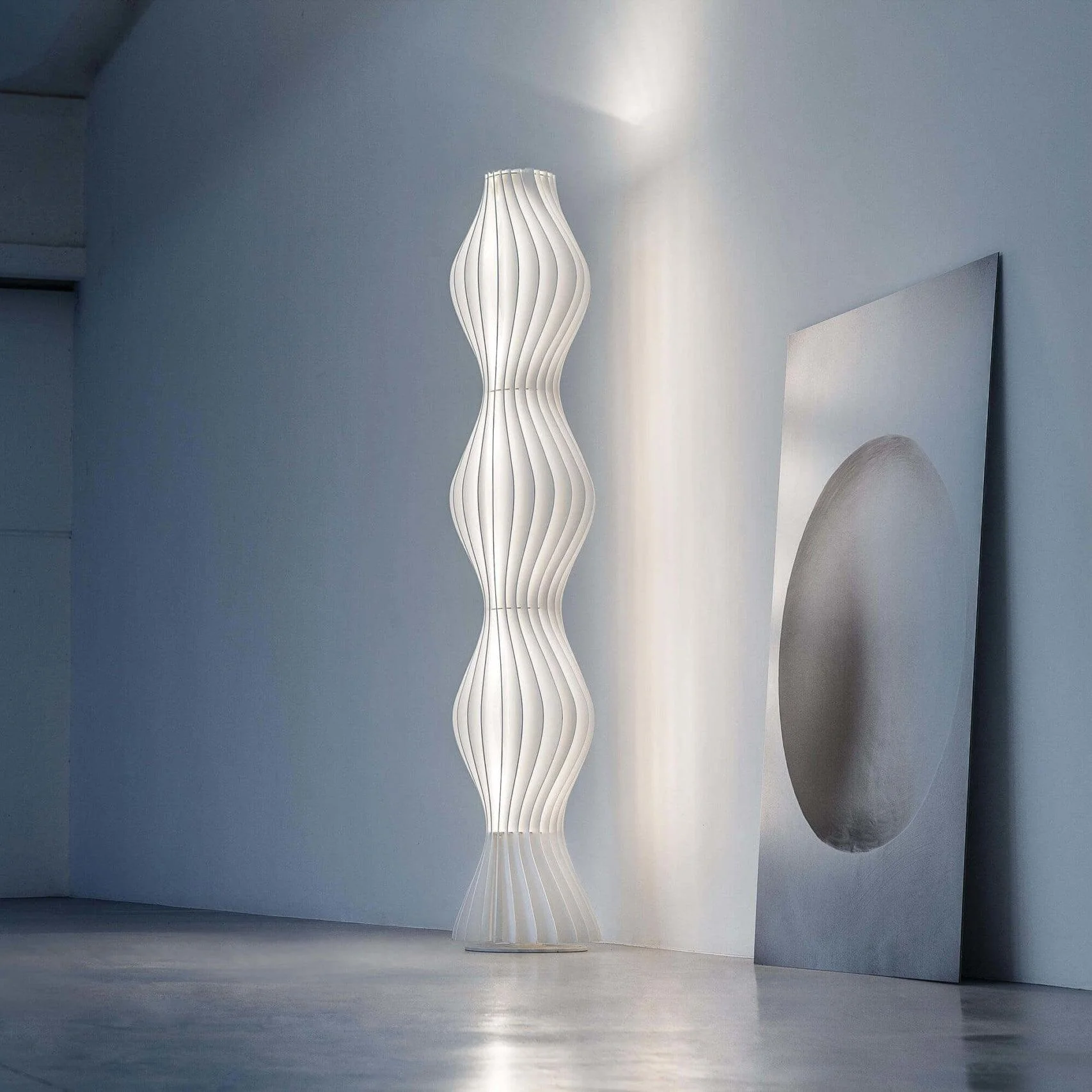 Vapor Floor Lamp - Image 13