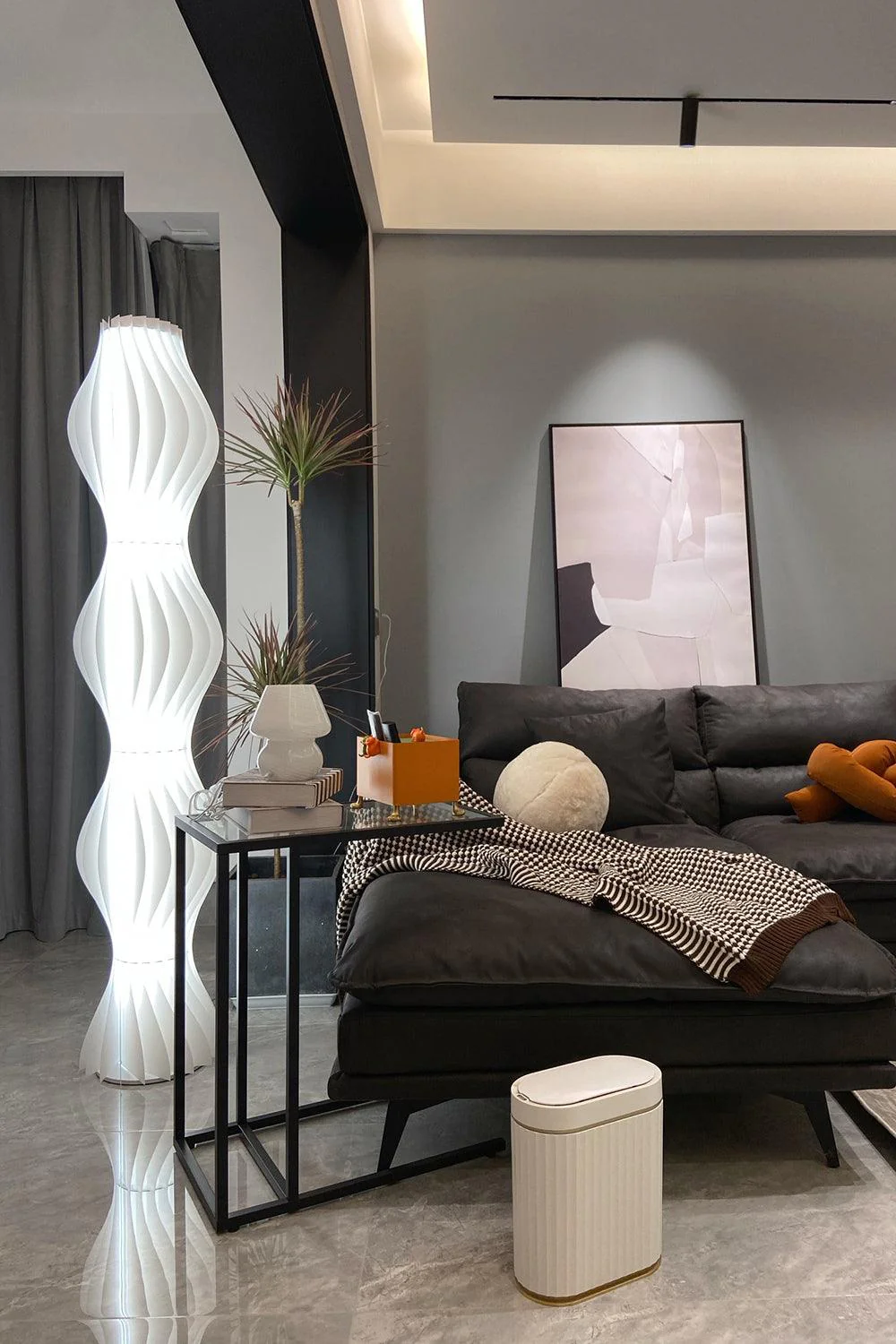 Vapor Floor Lamp - Image 17