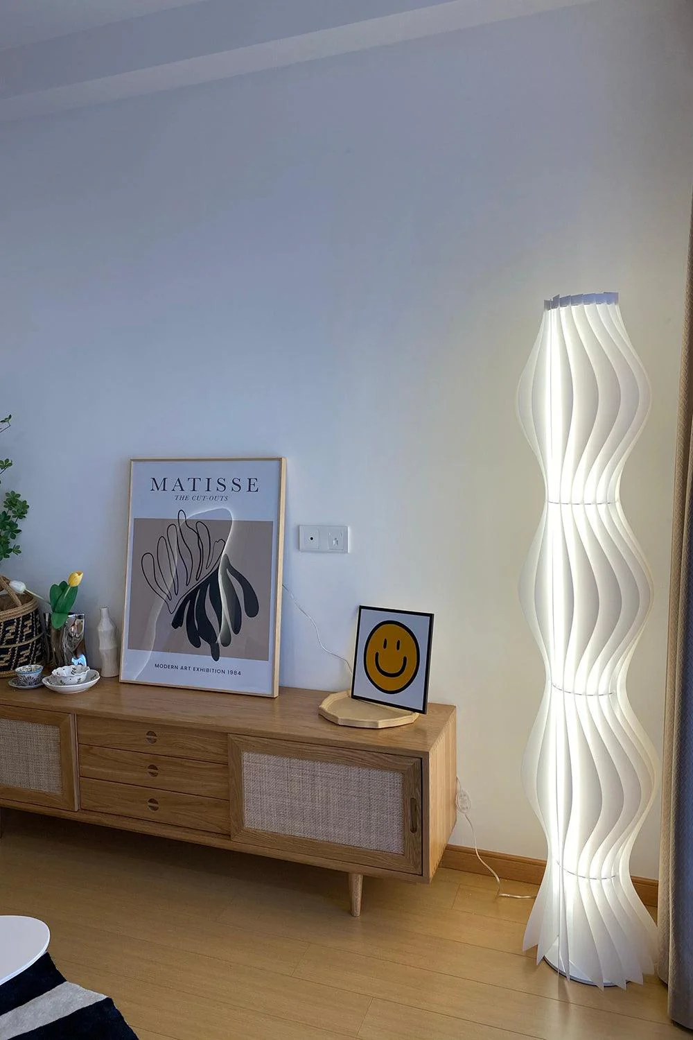 Vapor Floor Lamp - Image 25