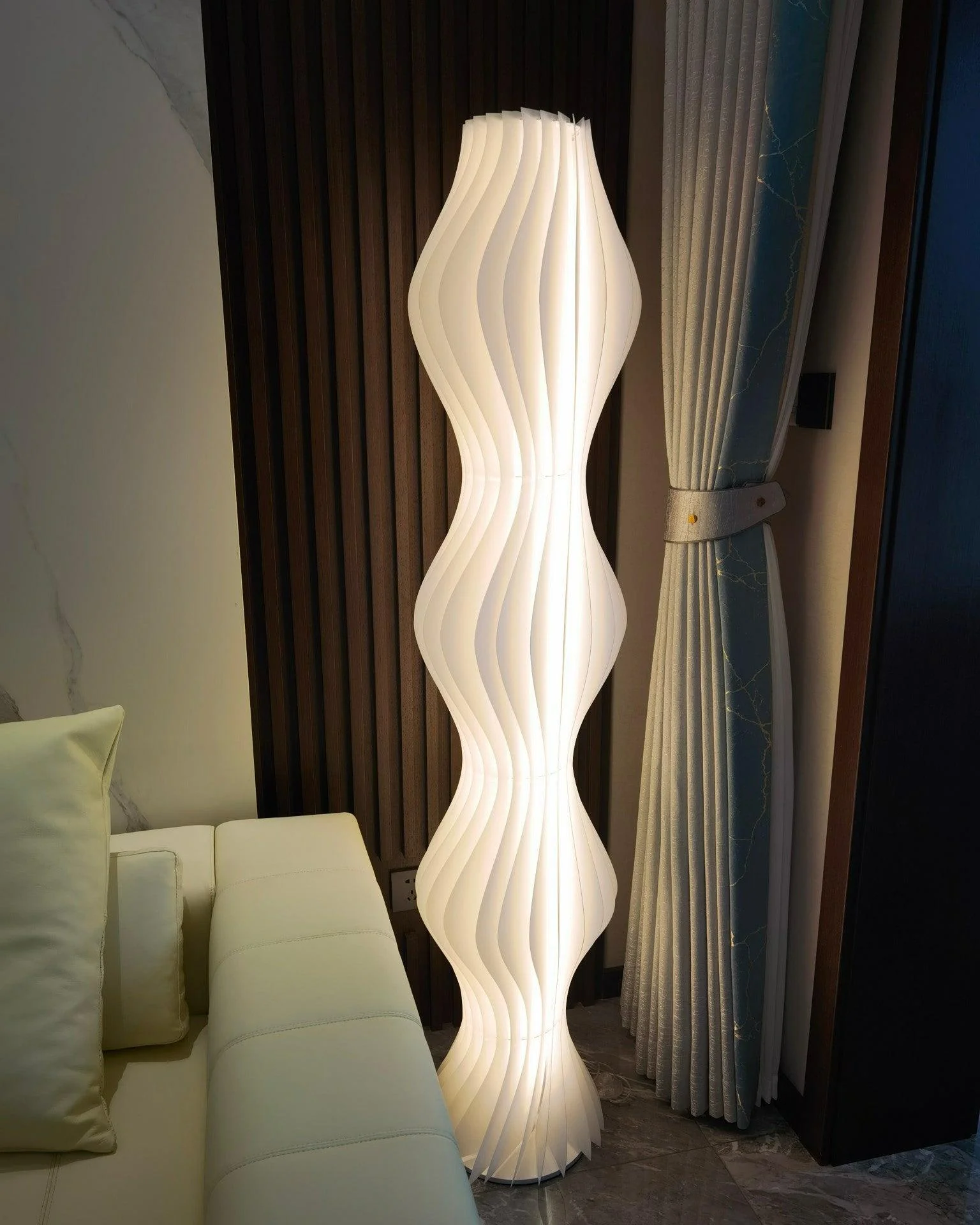 Vapor Floor Lamp - Image 38