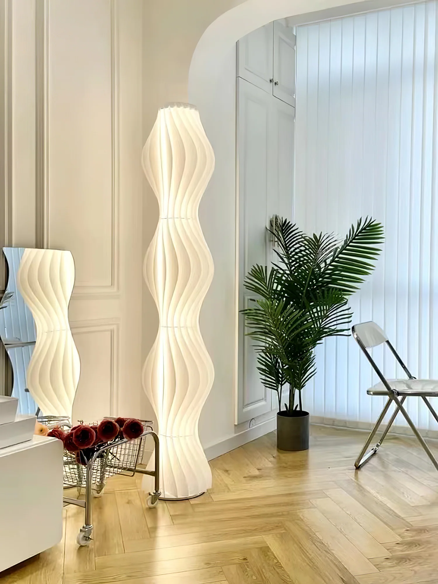 Vapor Floor Lamp - Image 75