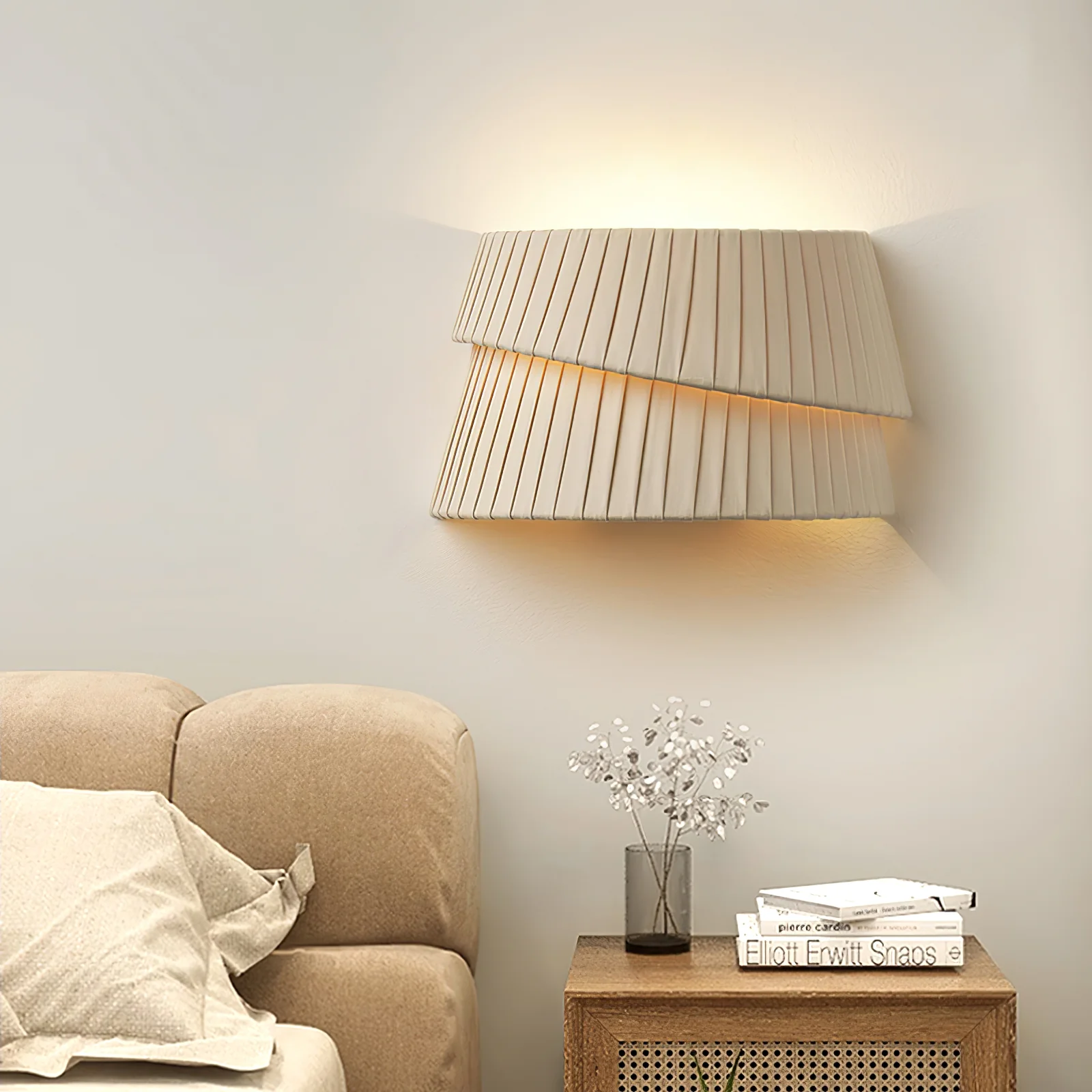 Vela Twist Wall Lamp - Image 2