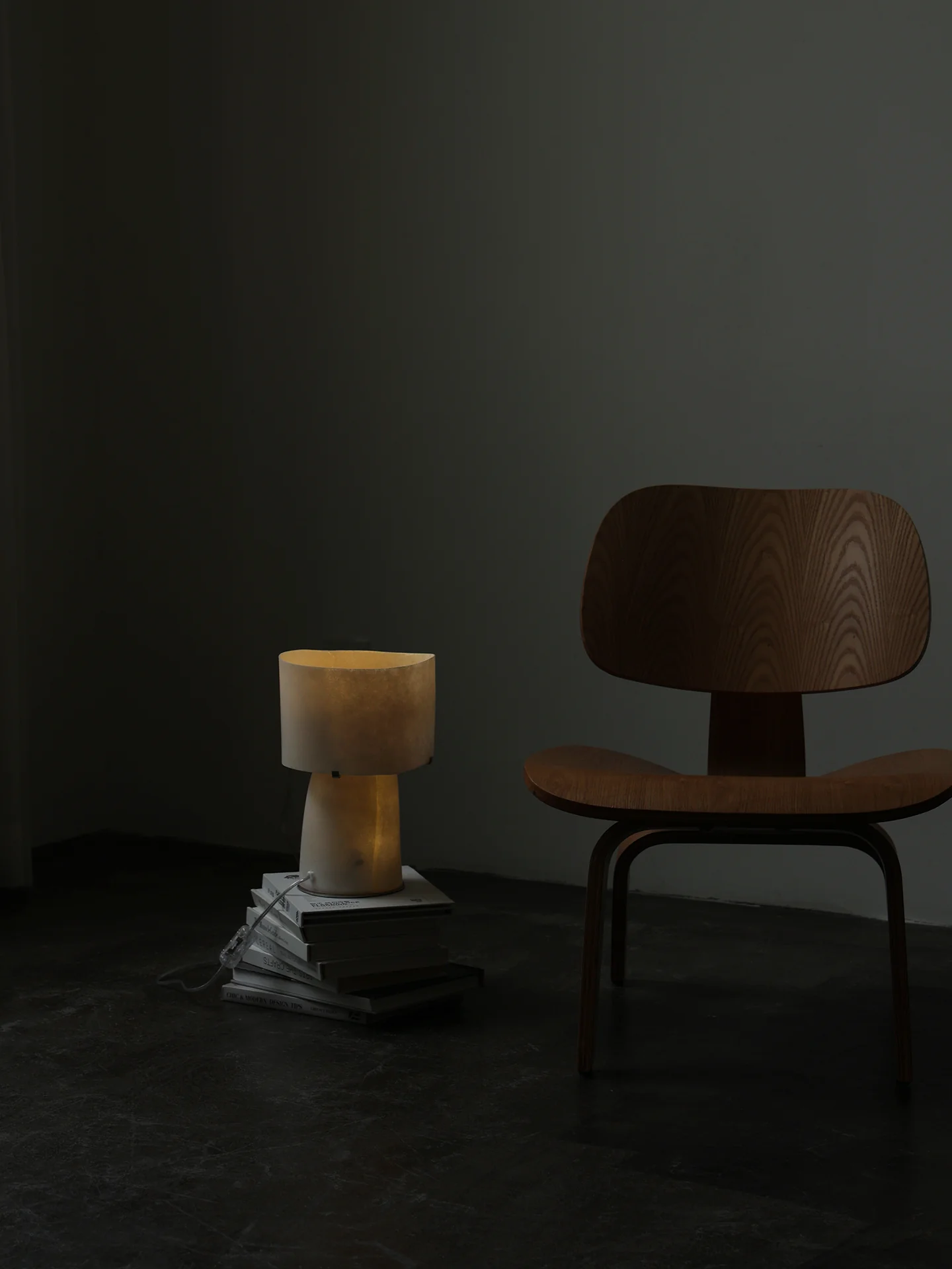 Vellum Table Lamp - Image 11
