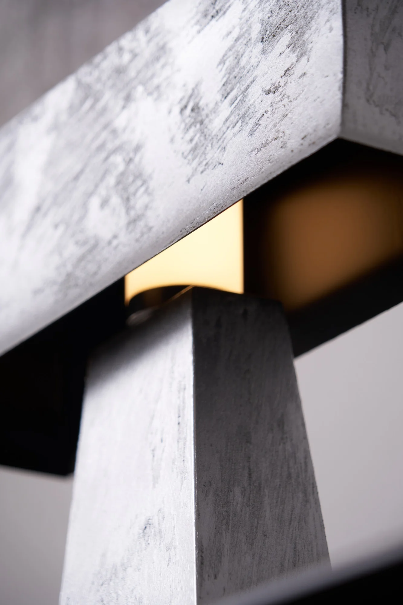 Veltan Table Lamp - Image 21