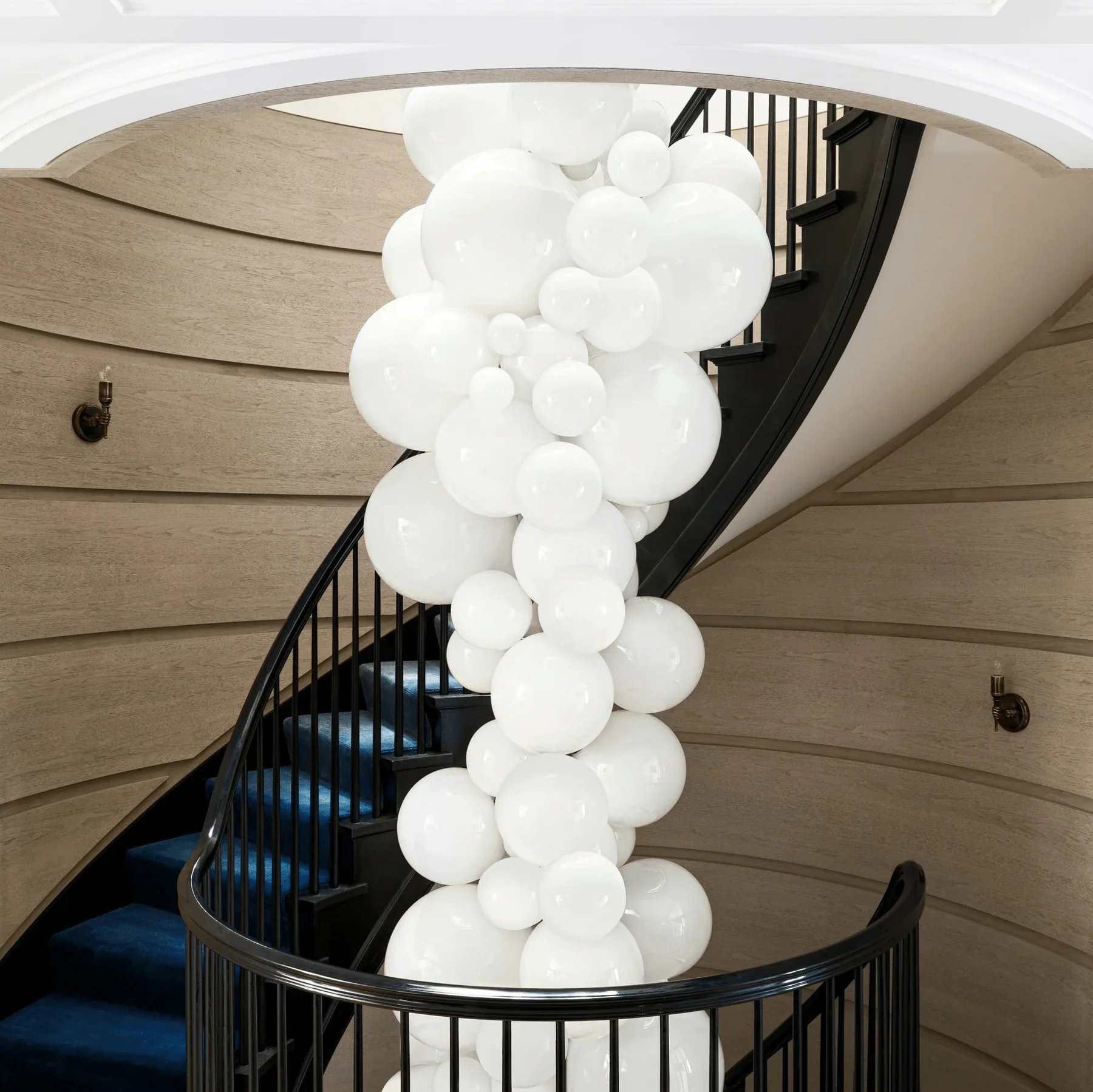 Velymo Grapetta Chandelier - Image 17