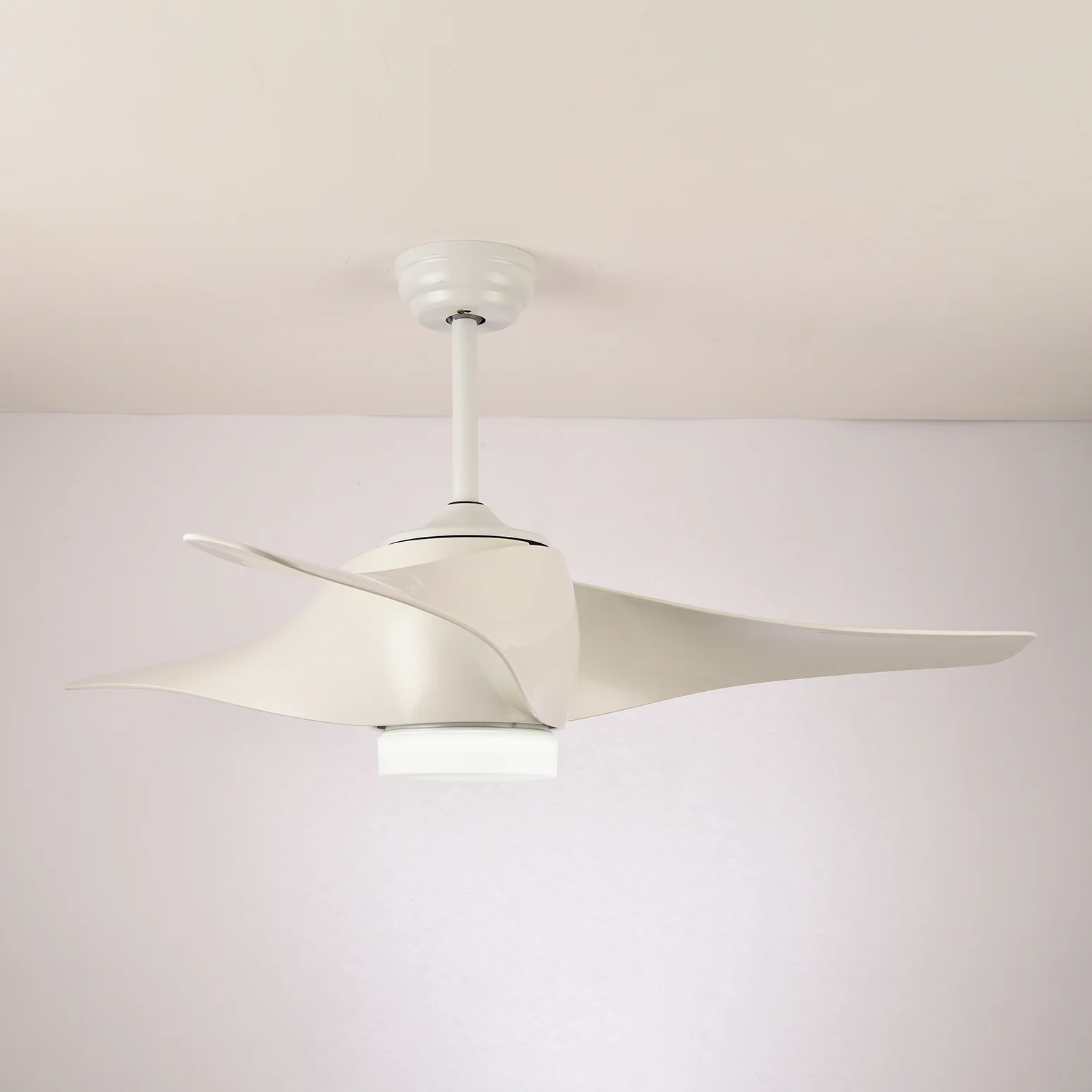 Verdantia Aero Ceiling Fan Light - Image 5