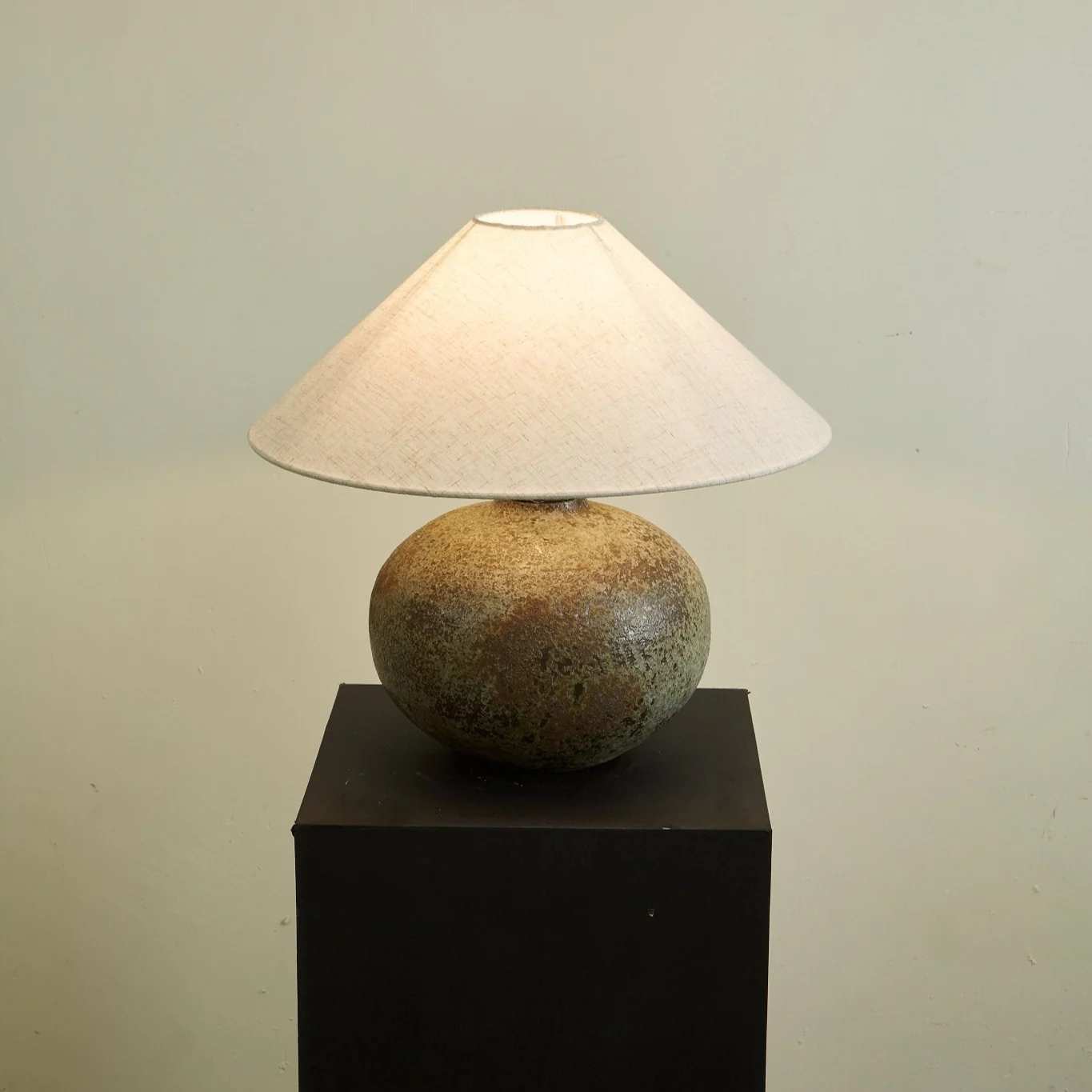Verdigris Echo Table Lamp - Image 9