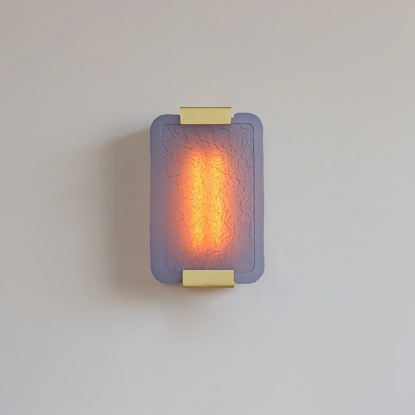 Verella Cast Resin Wall Sconce - Image 10