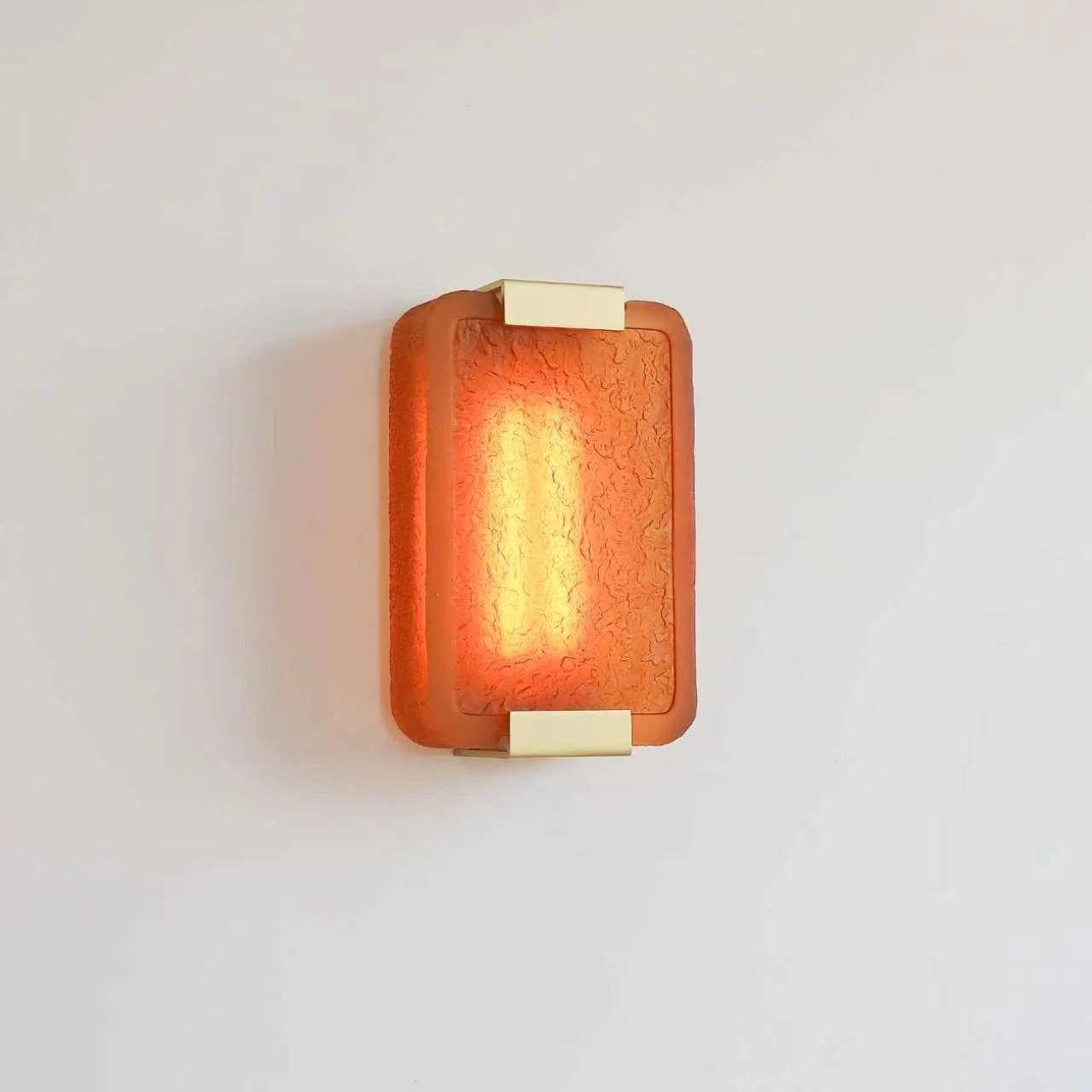 Verella Cast Resin Wall Sconce - Image 22
