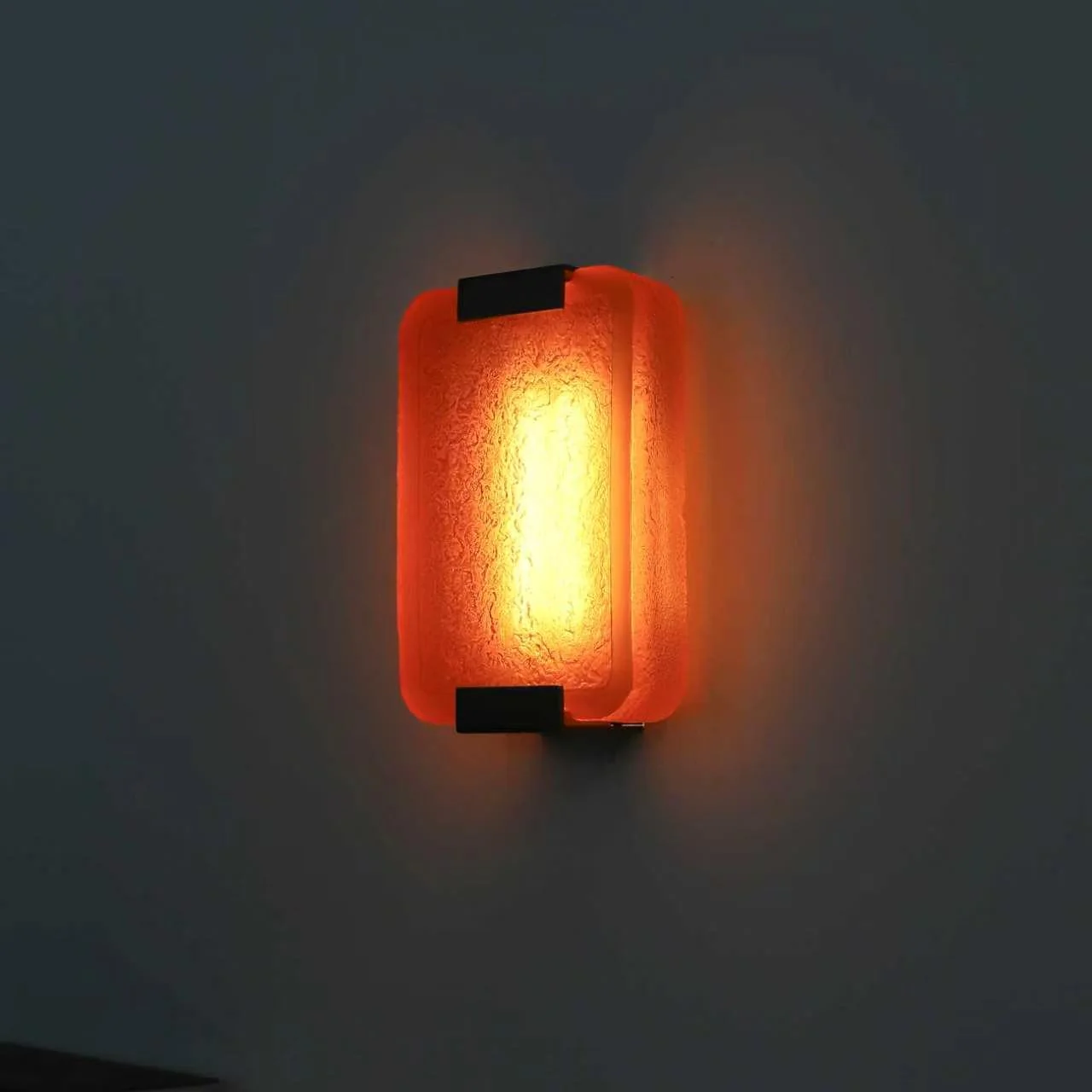Verella Cast Resin Wall Sconce - Image 24
