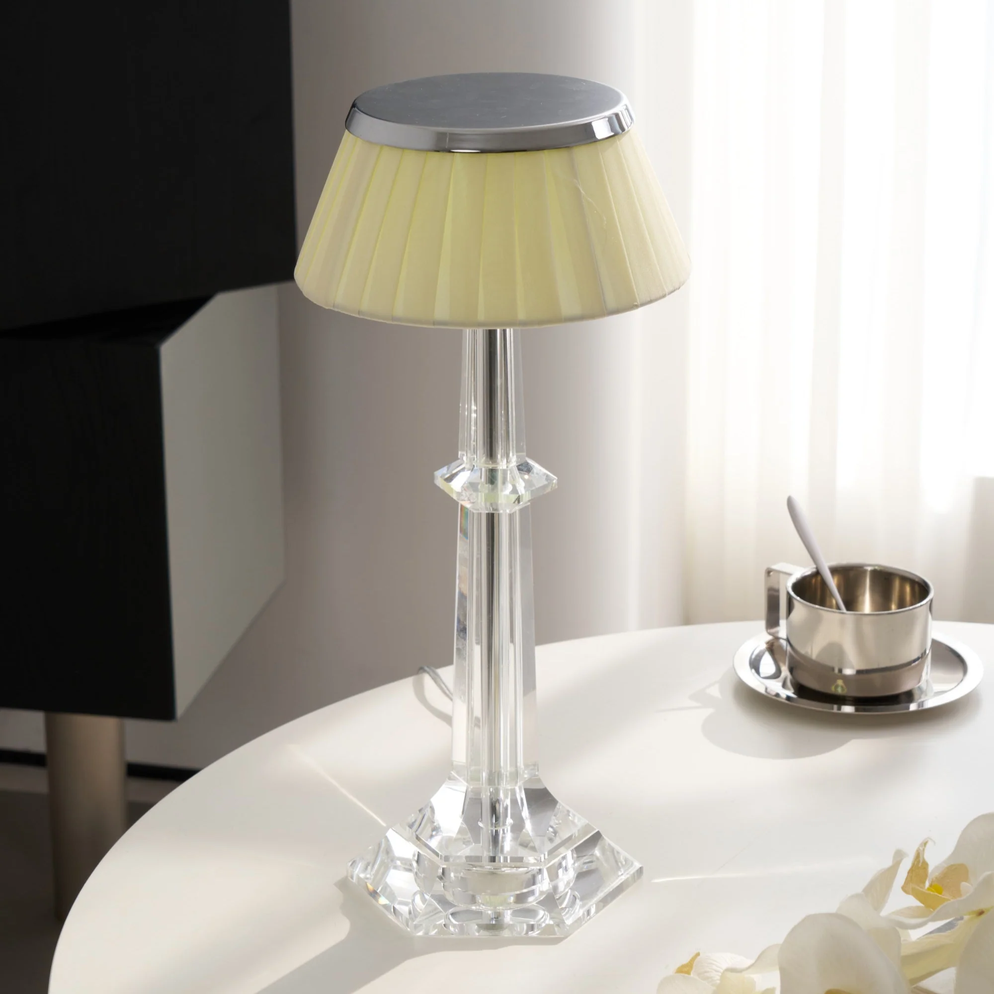 Versailles Table Lamp - Image 12