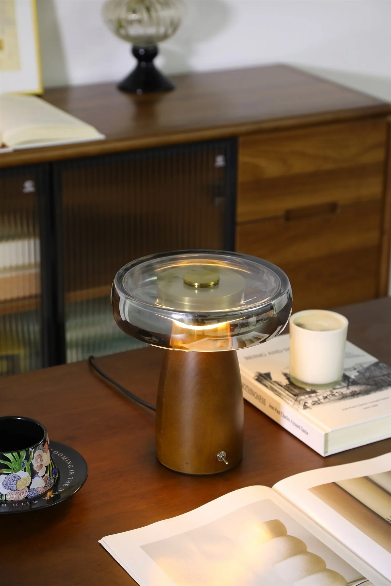 Veyra Table Lamp - Image 25