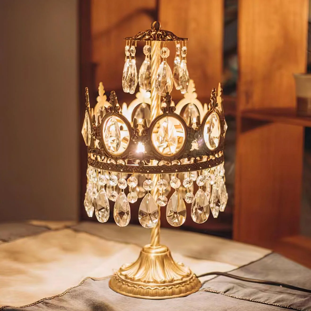 Vintage Crystal Table Light - Image 13