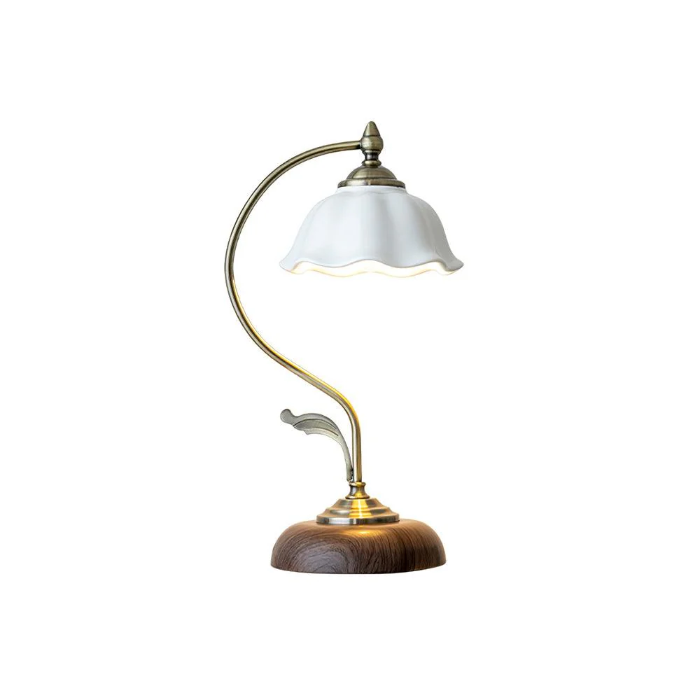 Vintage Laiton Table Lamp - Image 21