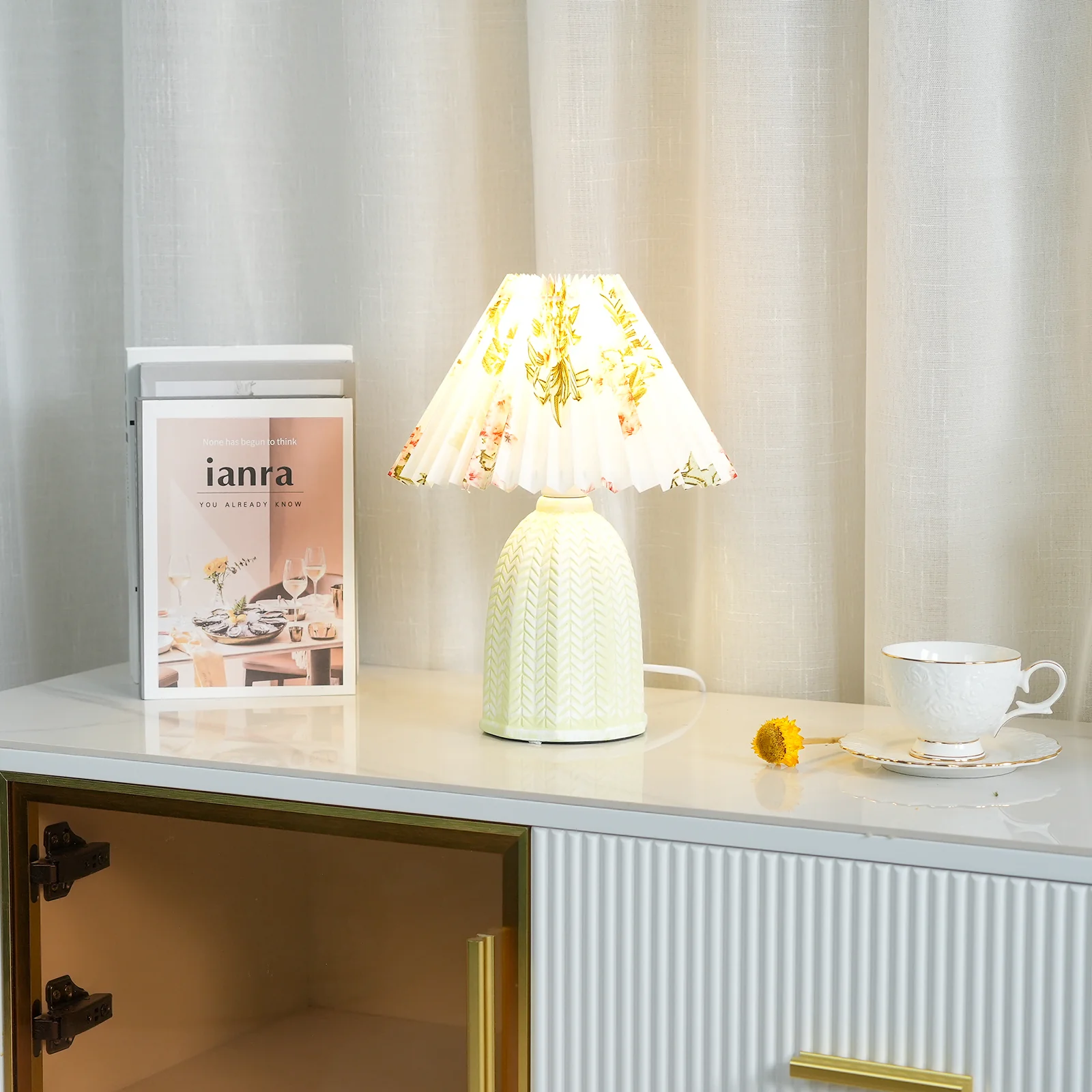 Vintage Pleated Table Lamp - Image 50
