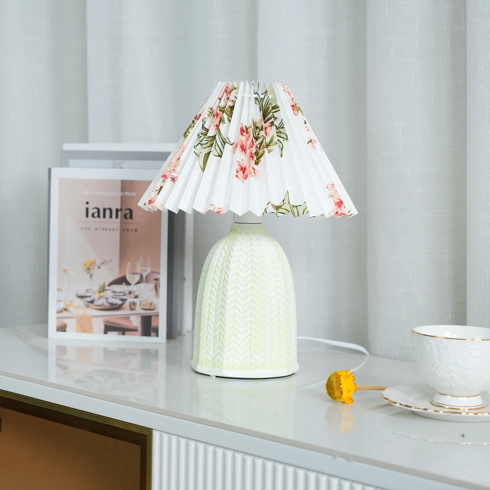 Vintage Pleated Table Lamp - Image 51