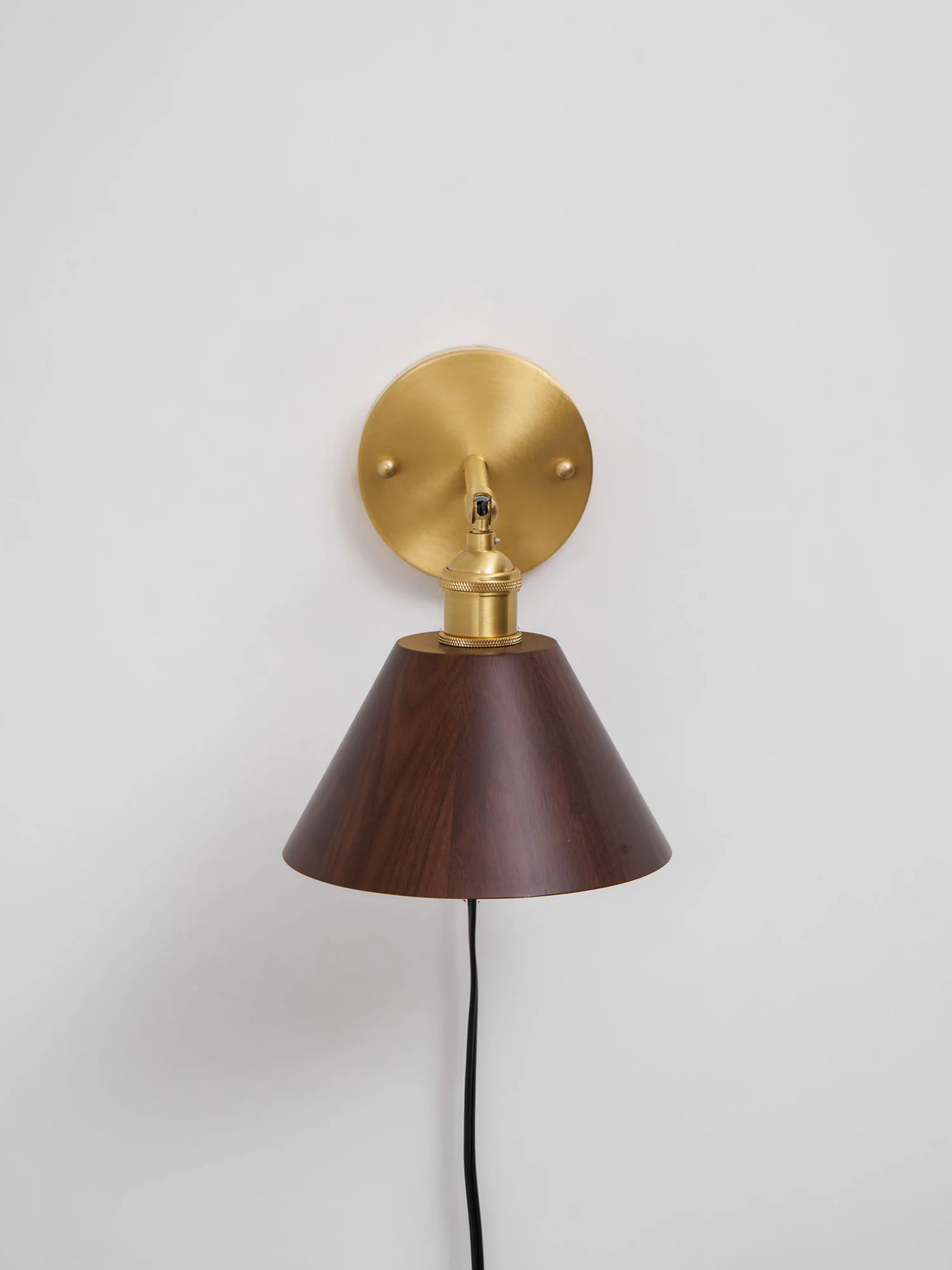 Vintage Wood Plug-in Wall Lamp - Image 19