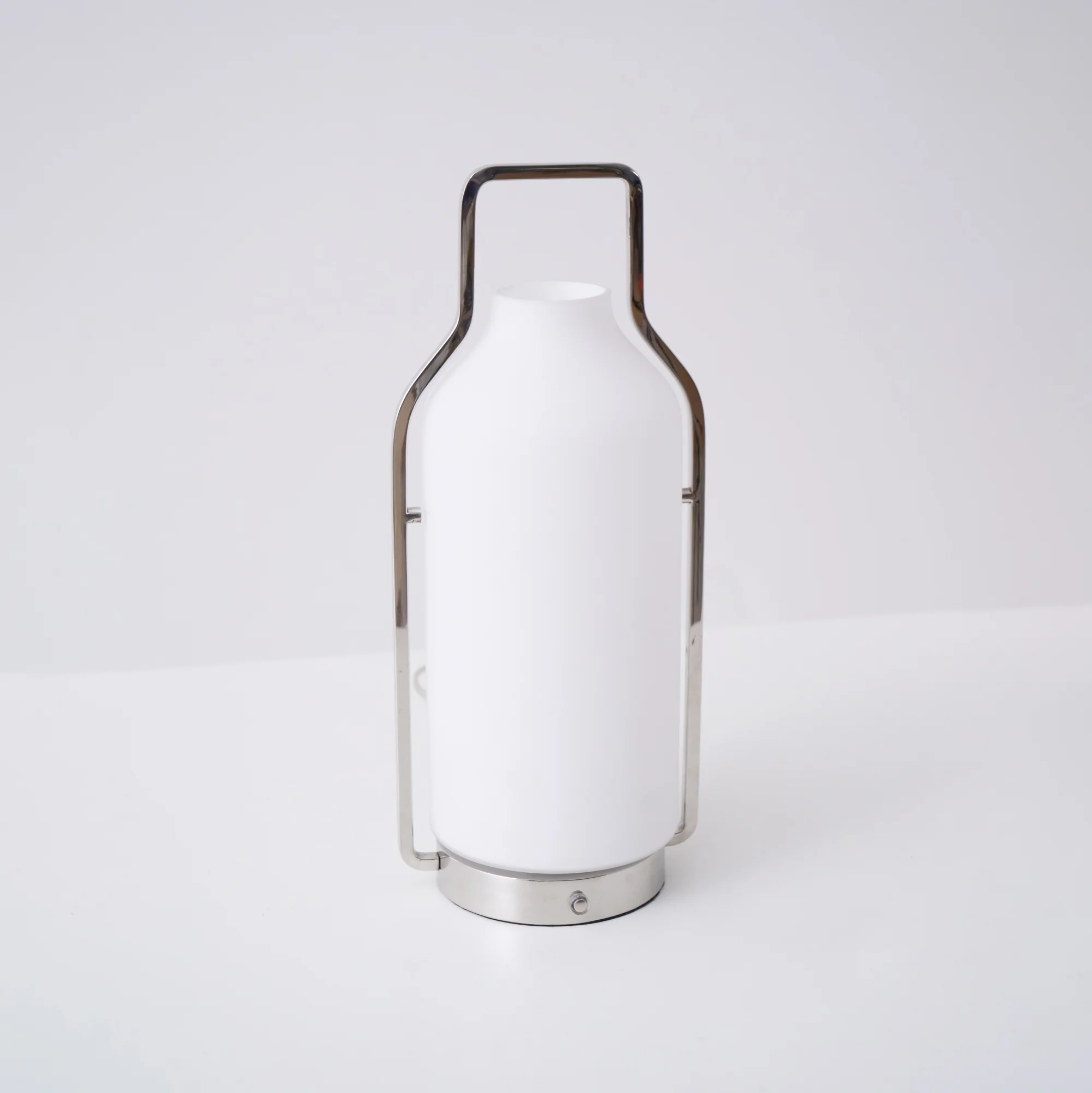 Vintara Lantern Table Lamp - Image 17
