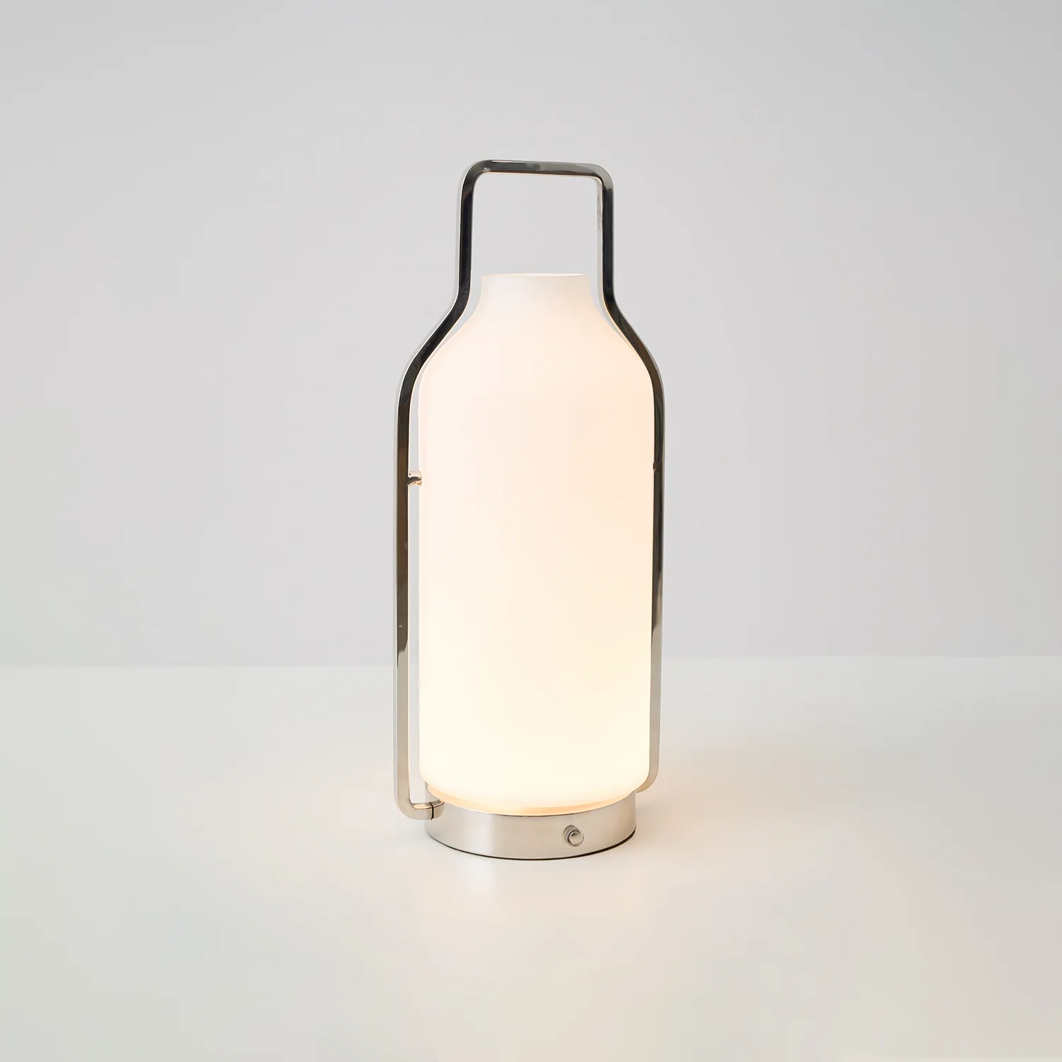 Vintara Lantern Table Lamp - Image 5