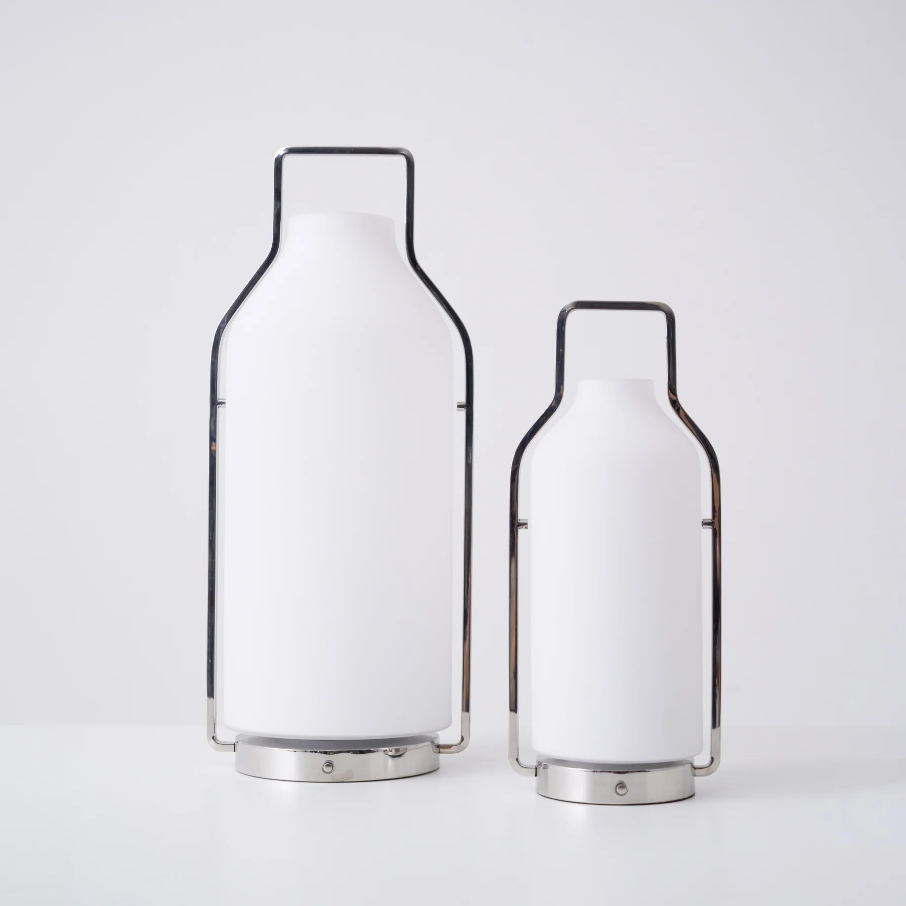 Vintara Lantern Table Lamp - Image 7