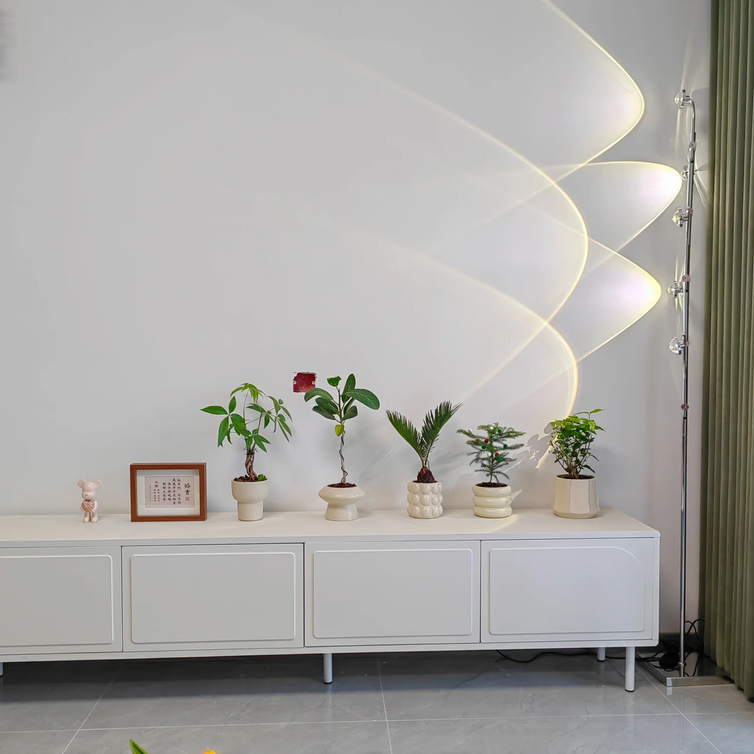 Wa Wa Floor Lamp - Image 5