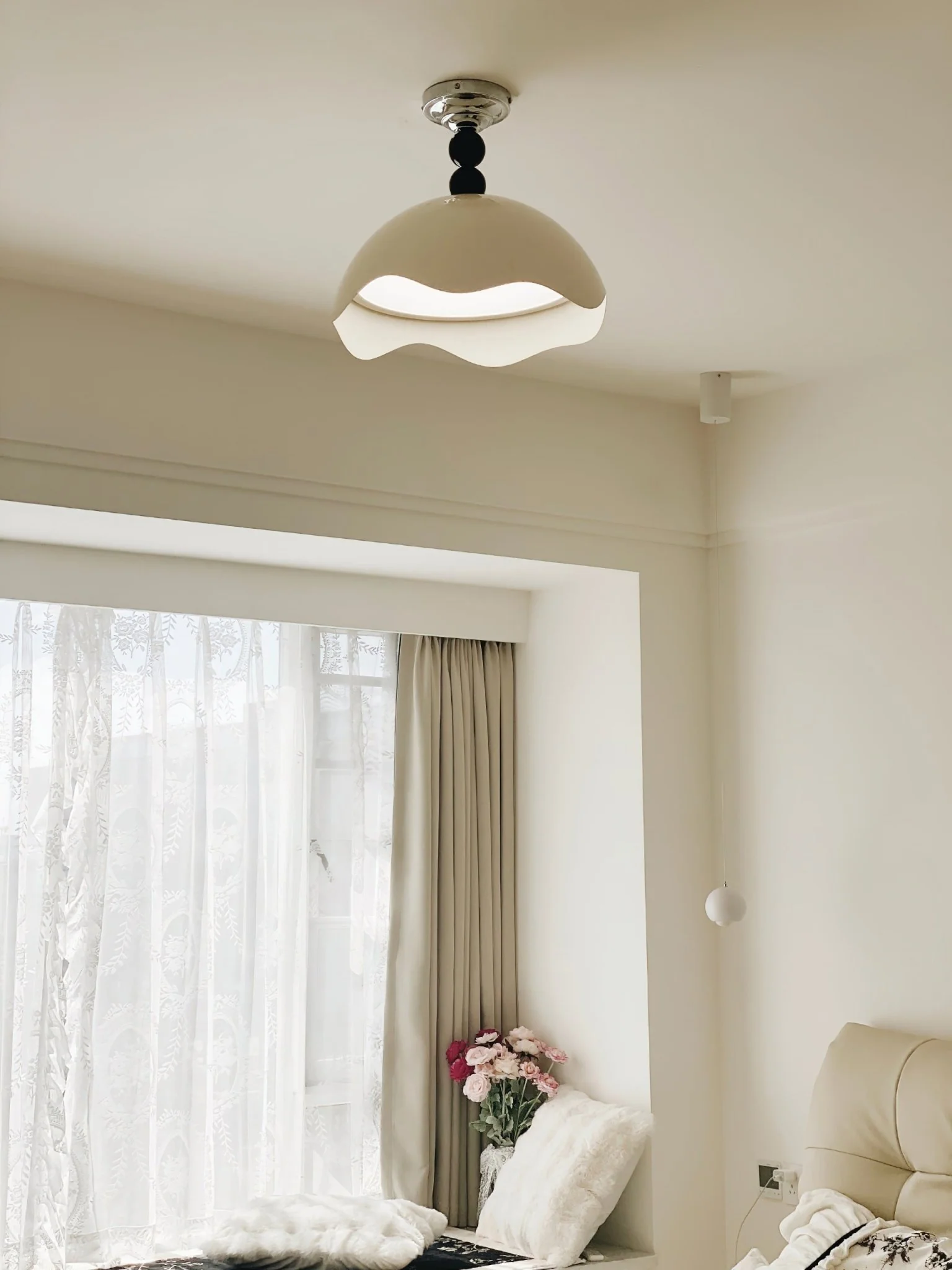Wave Crest Ceiling Lamp - Image 7