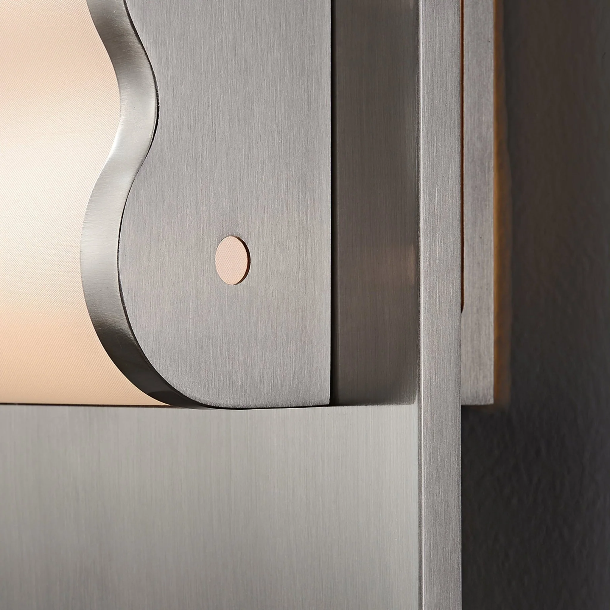 Wavelet Wall Lamp - Image 5