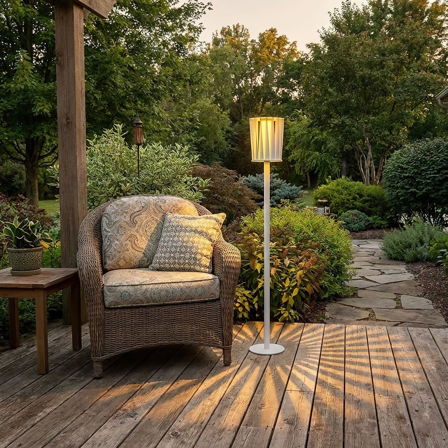 White Column Outdoor Light - Image 5