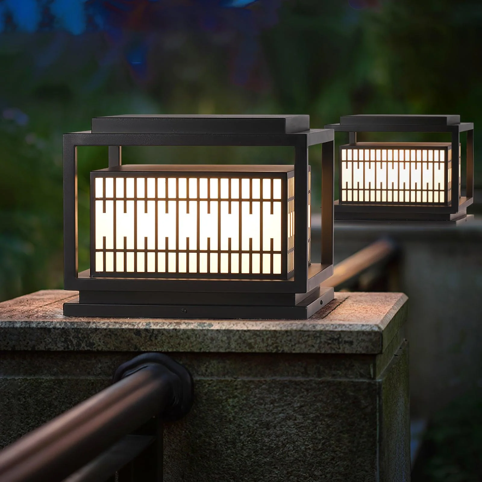 Window Grille Outdoor Post Light - Image 10