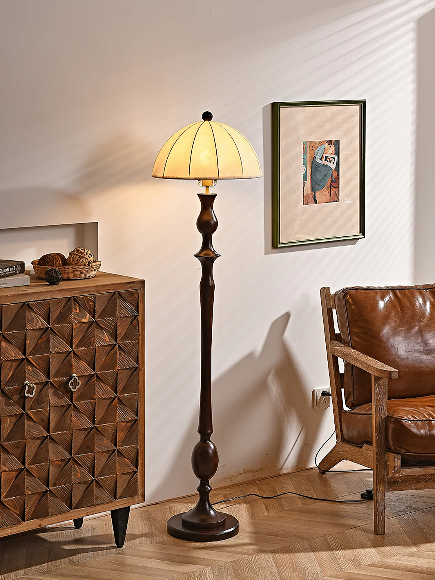 Windsor Vintage Floor Lamp - Image 9