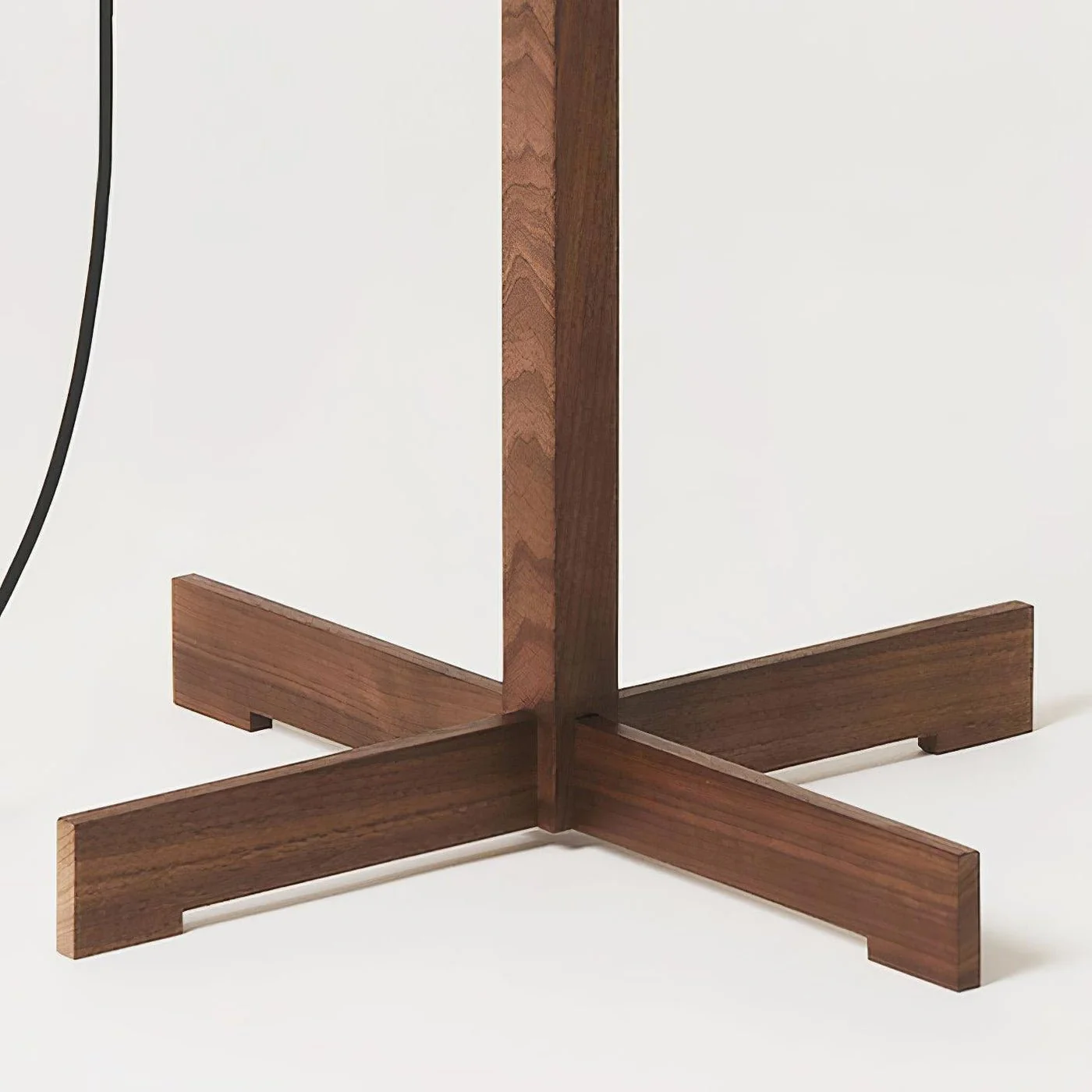 Wood Tmm Floor Lamp - Image 16