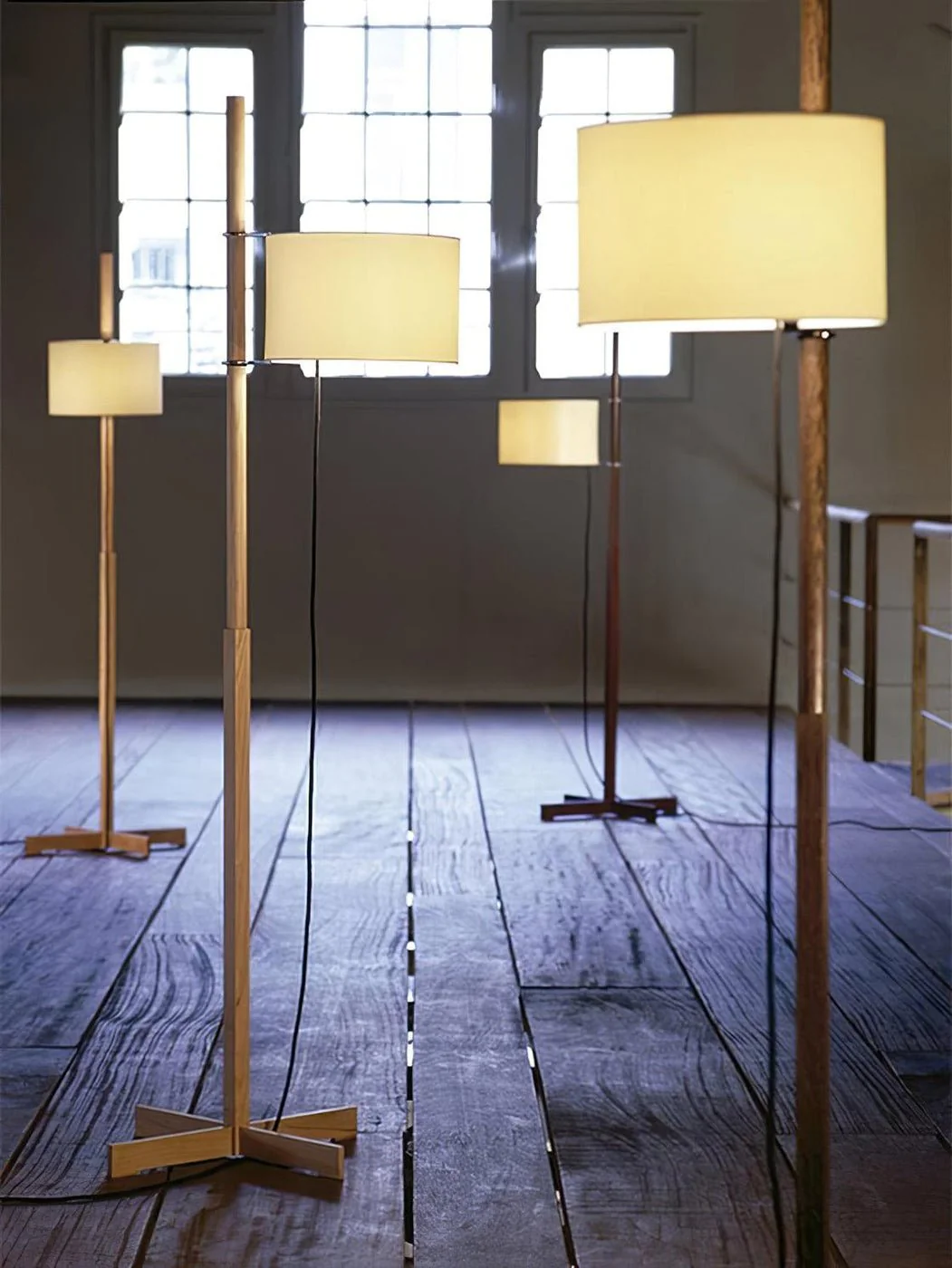 Wood Tmm Floor Lamp - Image 19