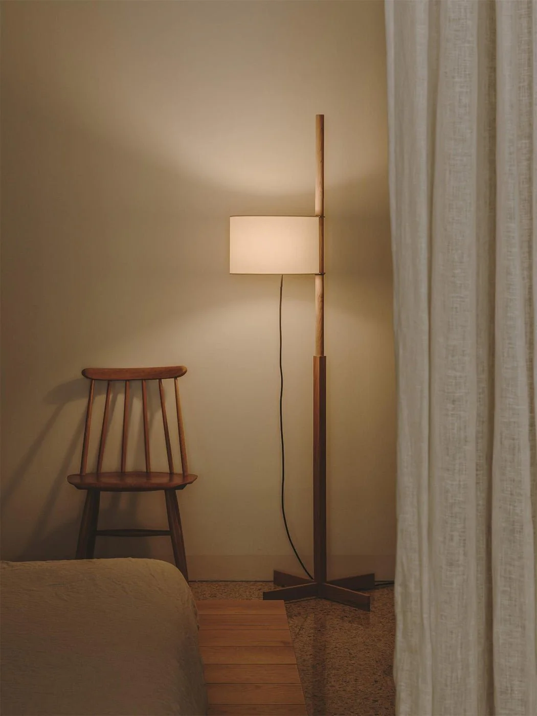 Wood Tmm Floor Lamp - Image 29