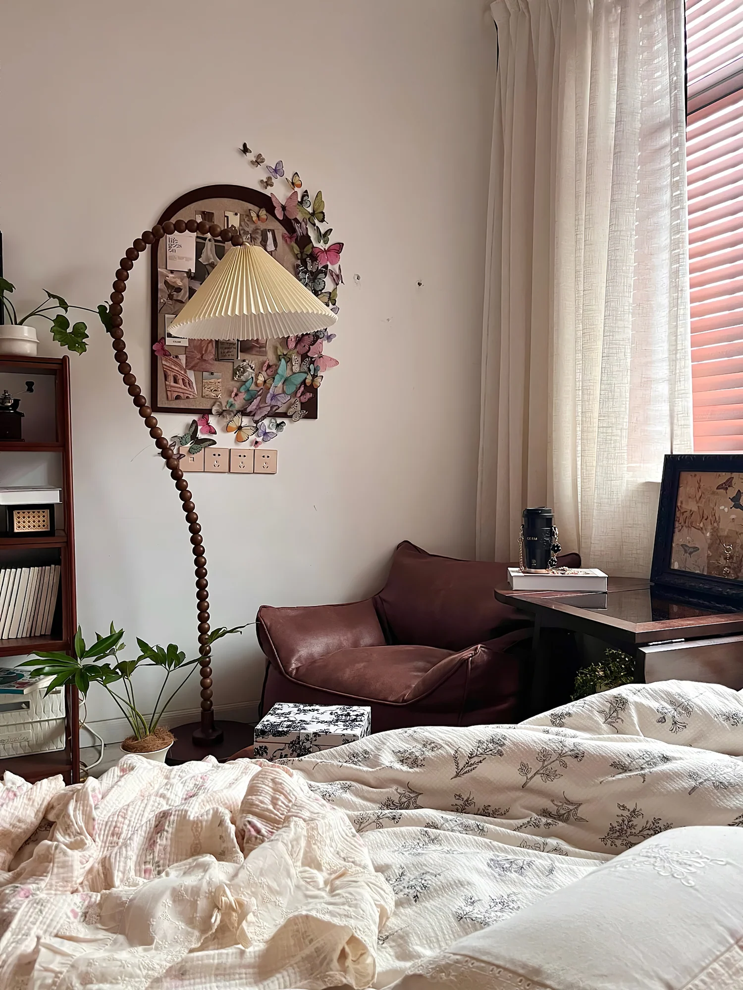 Wooden Bead Floor Lamp - Image 13