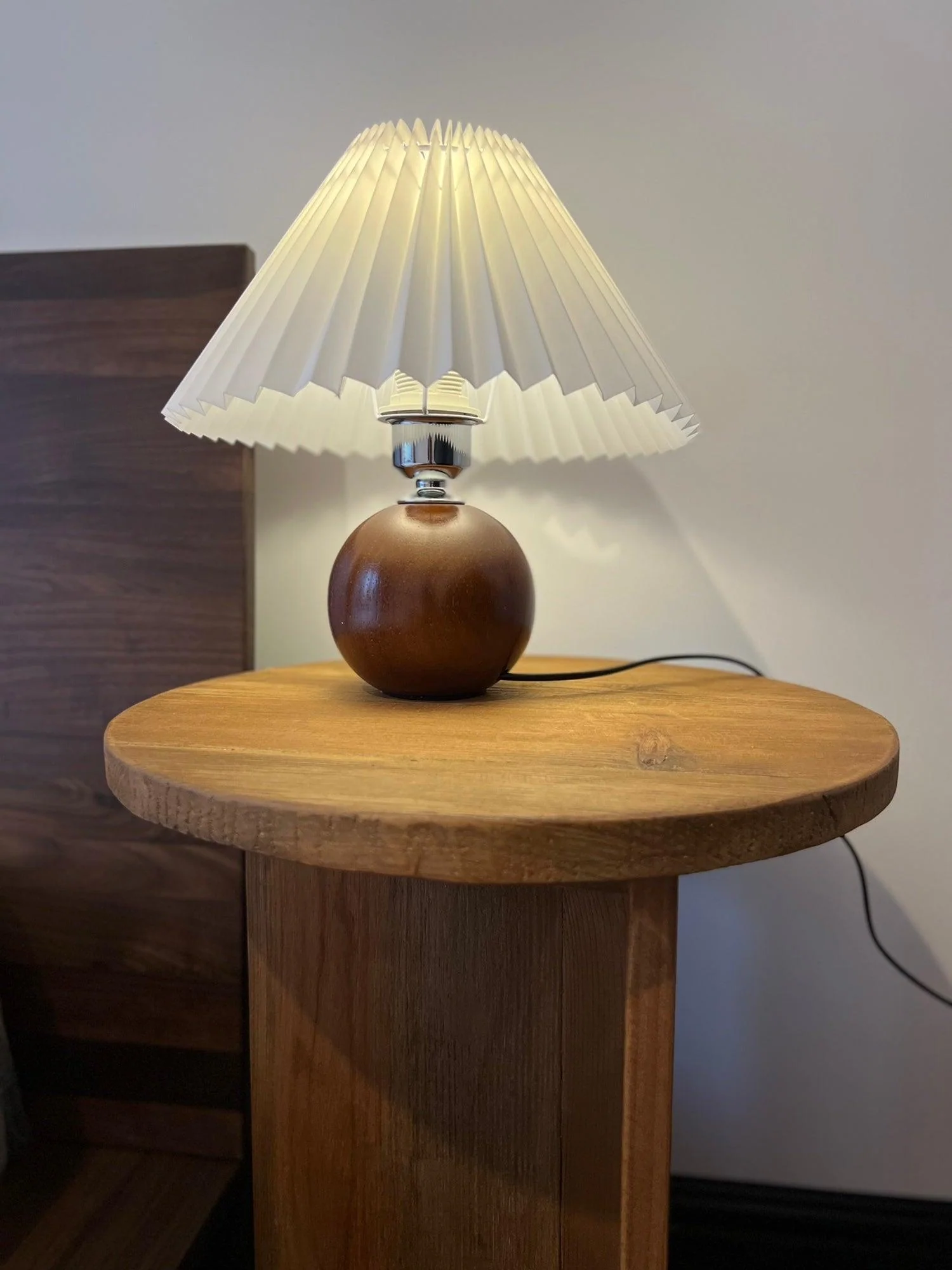 Wooden Pleated Table Lamp - Image 26