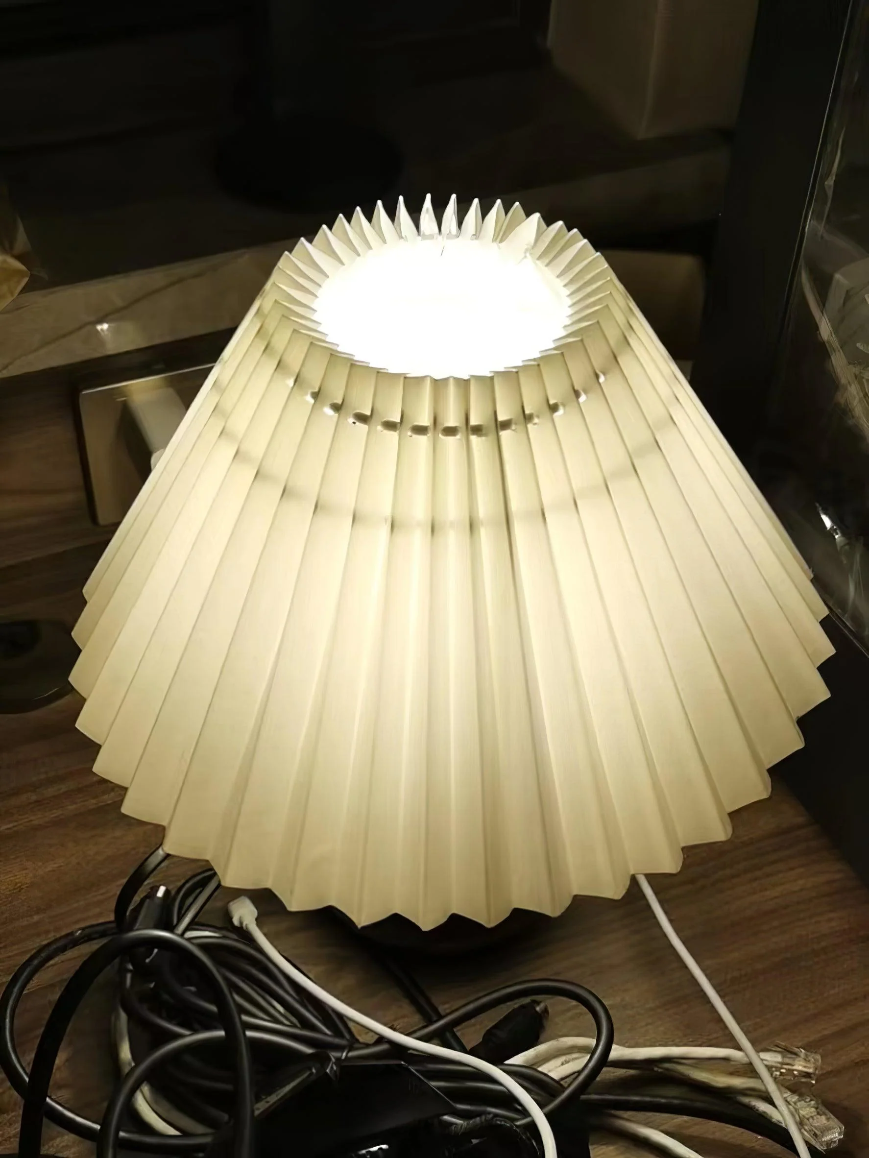 Wooden Pleated Table Lamp - Image 27