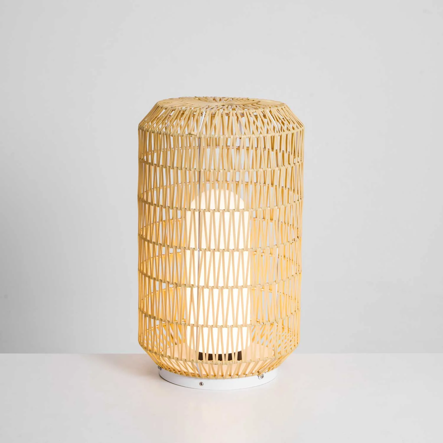 Woven Rattan Outdoor Lamp - Image 73