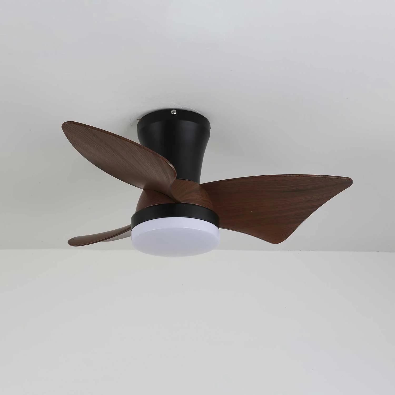 Zephyr Crest Ceiling Fan Light - Image 10