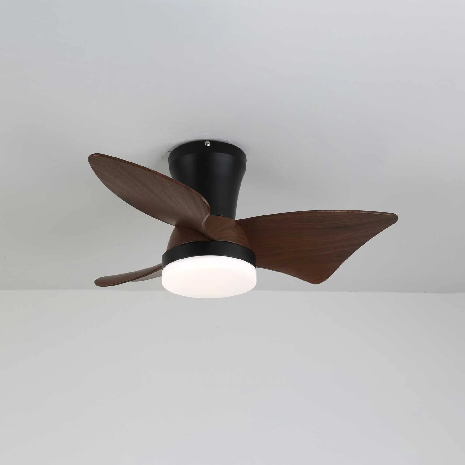 Zephyr Crest Ceiling Fan Light - Image 8