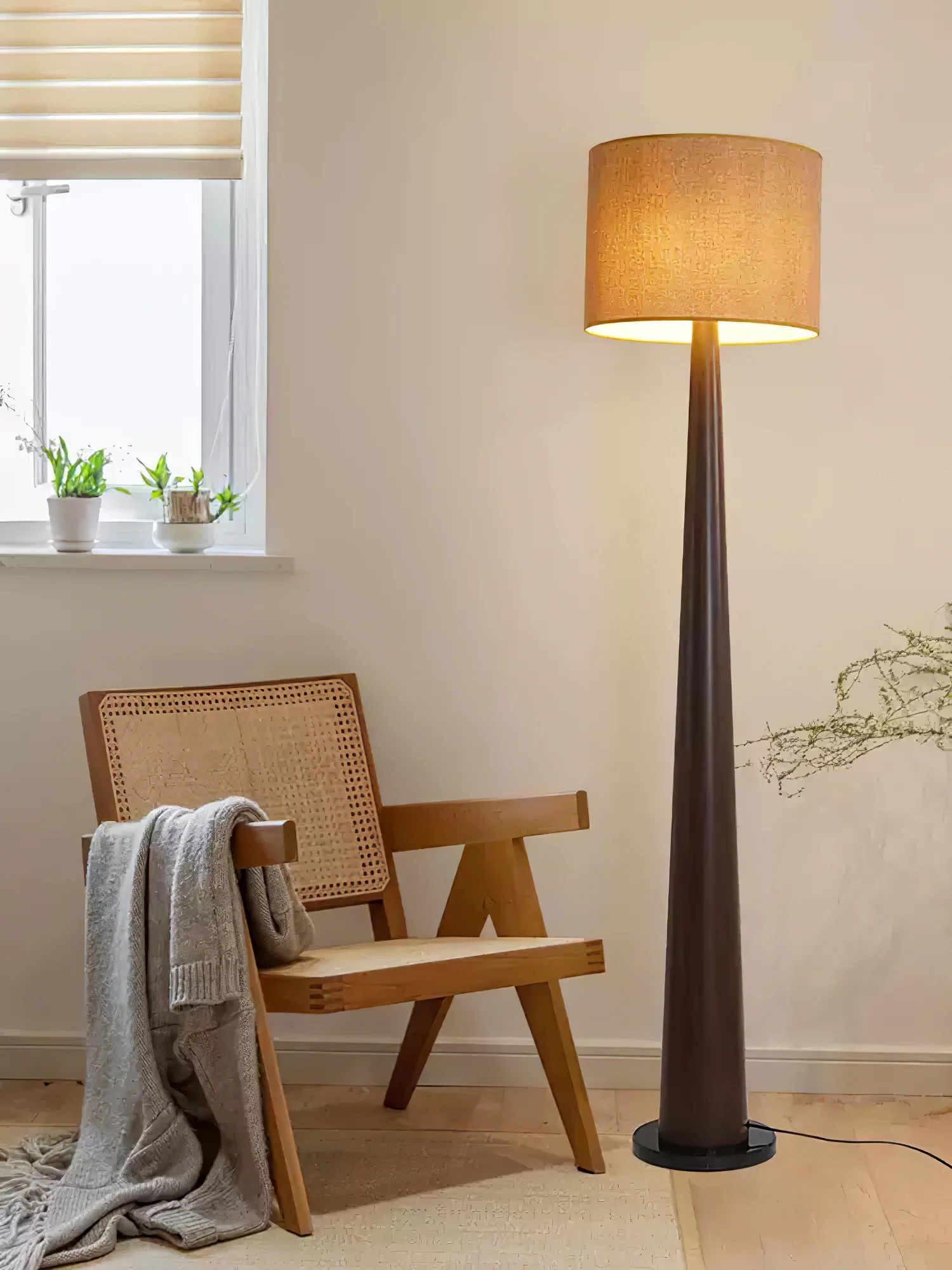 Zhanming Floor Lamp - Image 11